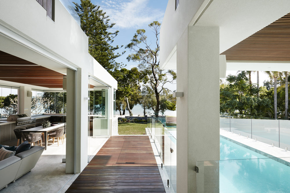 eb-beach-house-hero-hero-landscape.jpg